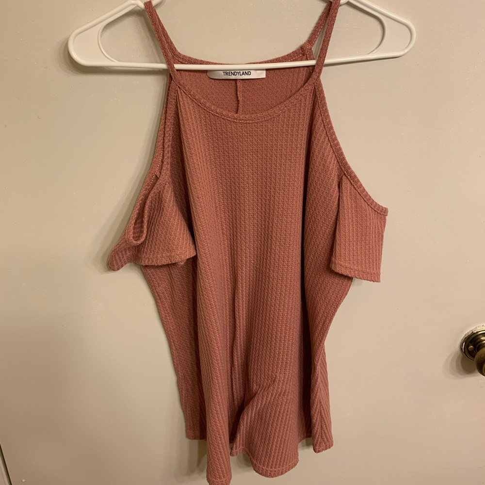 Key Whole Shoulder Top